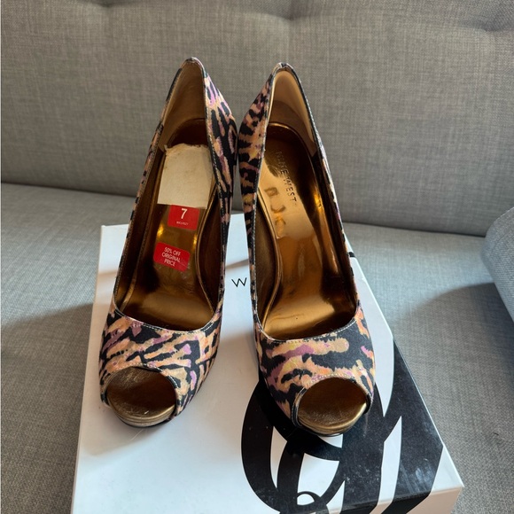 Nine West Shoes - Nine West Peep Toe Heels